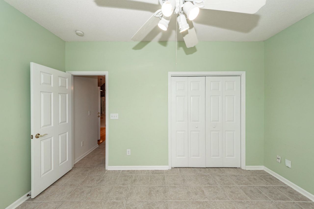 6044 Fieldstone Circle Photo 39