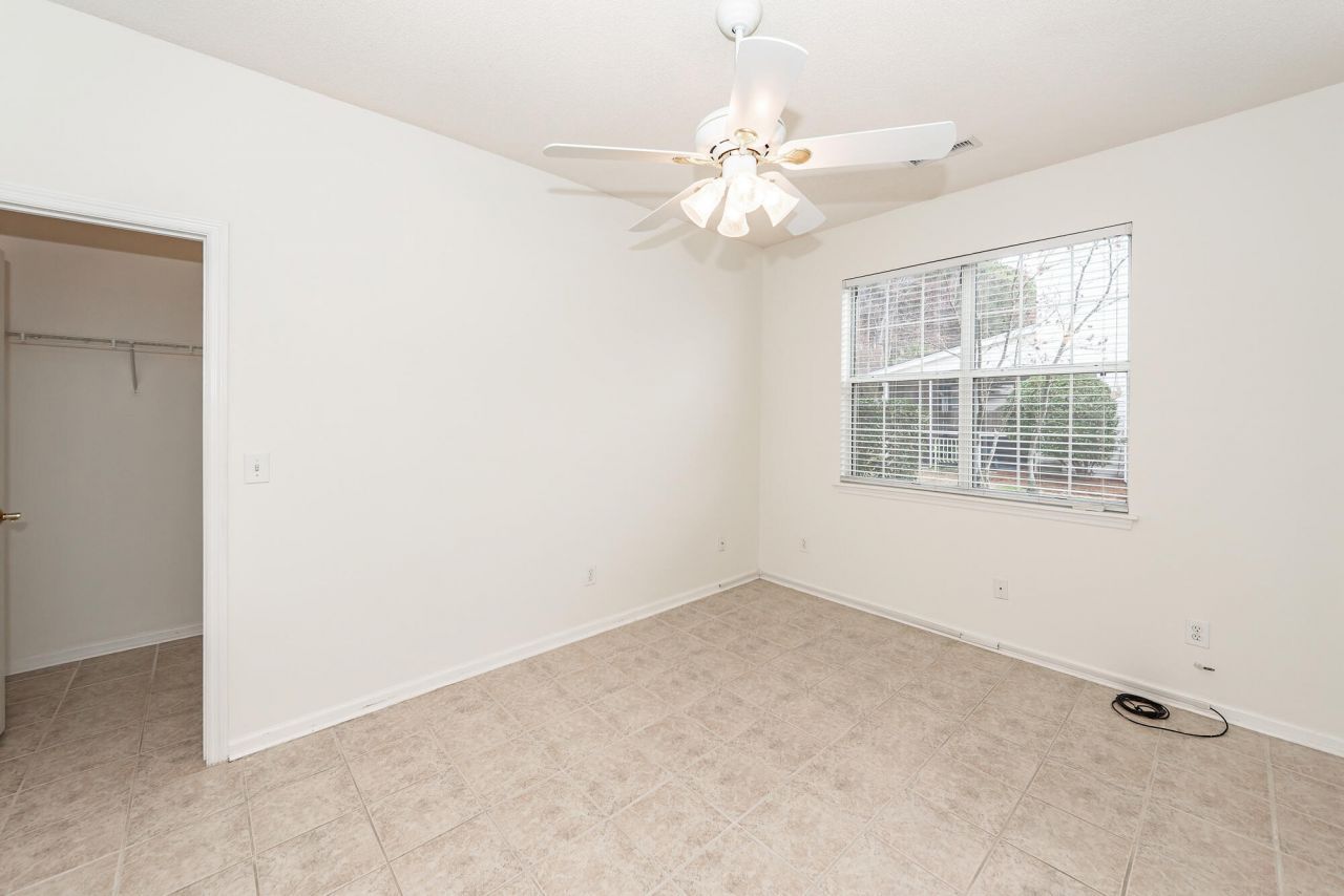 6044 Fieldstone Circle Photo 44