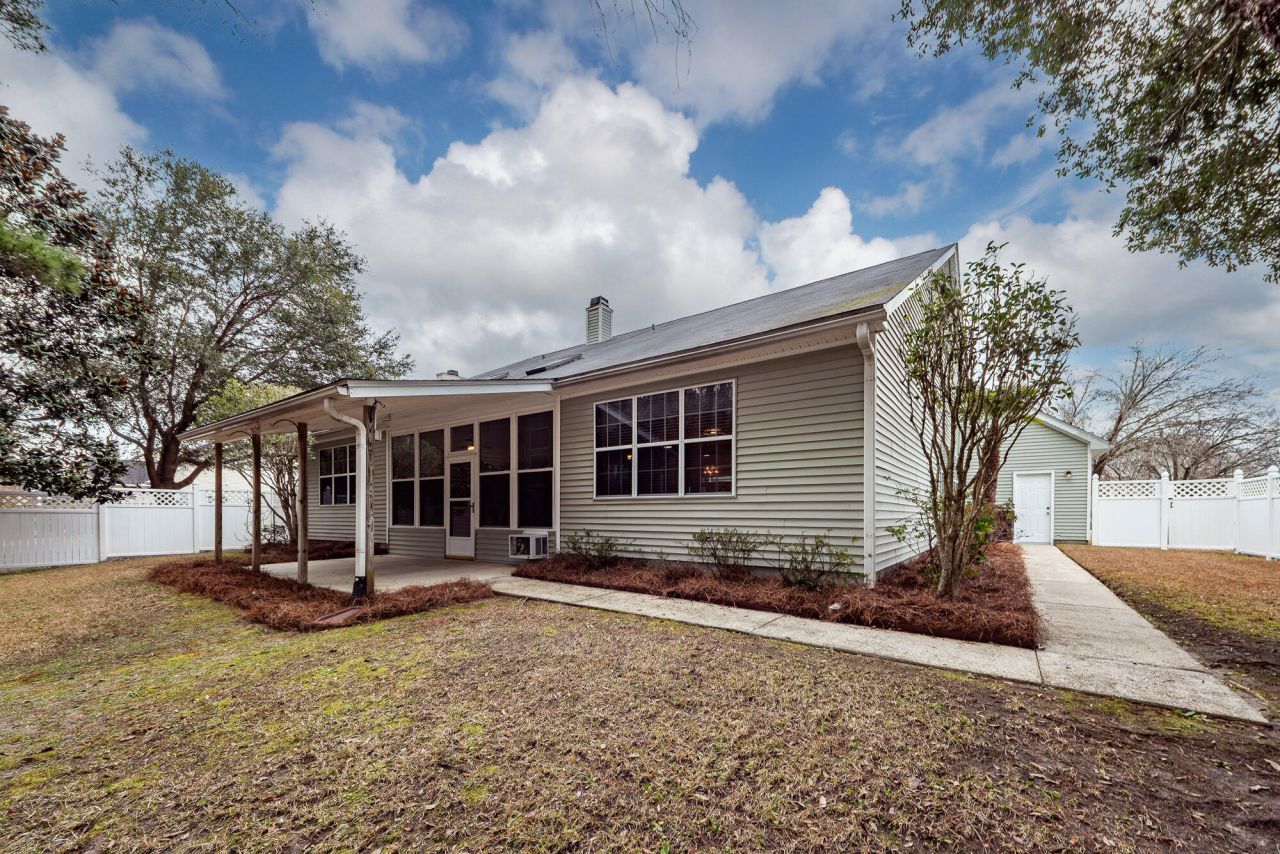 6044 Fieldstone Circle Photo 47