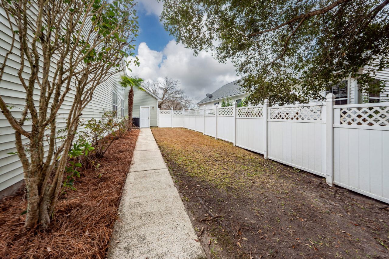 6044 Fieldstone Circle Photo 50