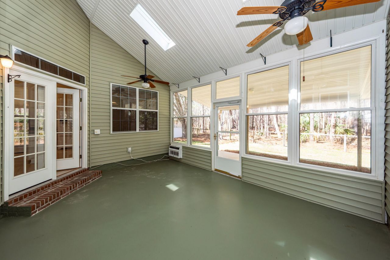 6044 Fieldstone Circle Photo 64