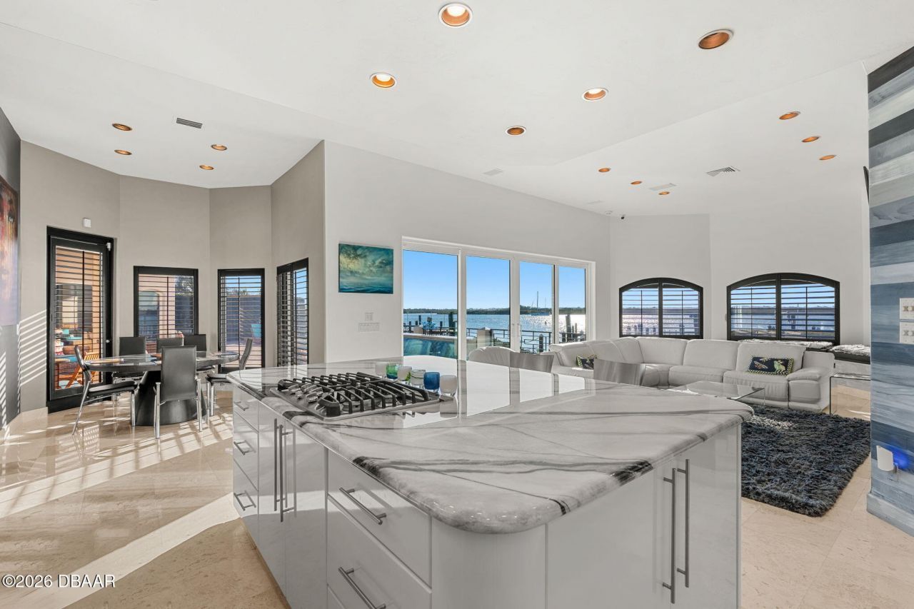 4828 S Peninsula Drive, Ponce Inlet, FL 32127 Photo