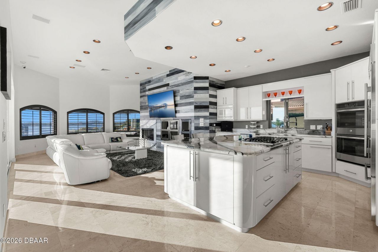 4828 S Peninsula Drive, Ponce Inlet, FL 32127 Photo