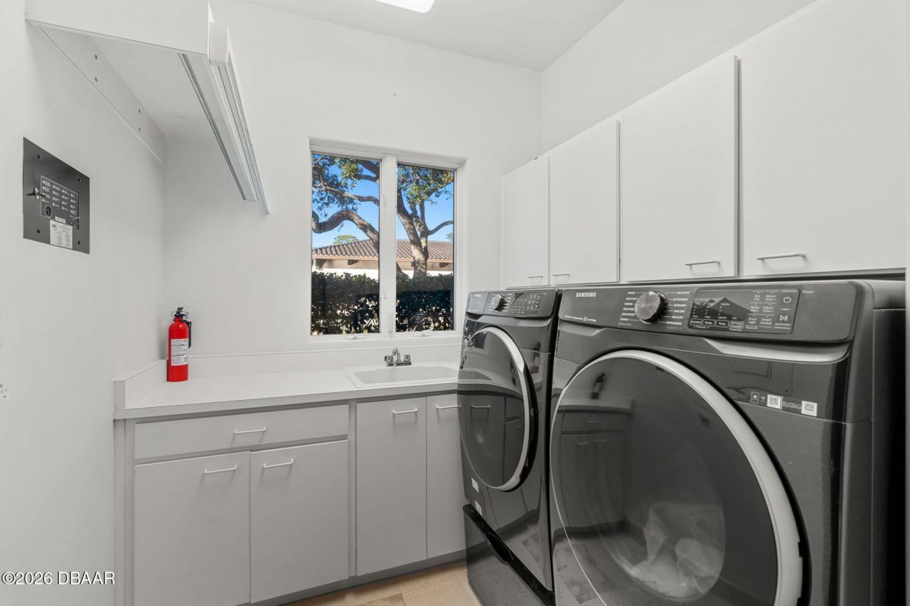 4828 S Peninsula Drive, Ponce Inlet, FL 32127 Photo