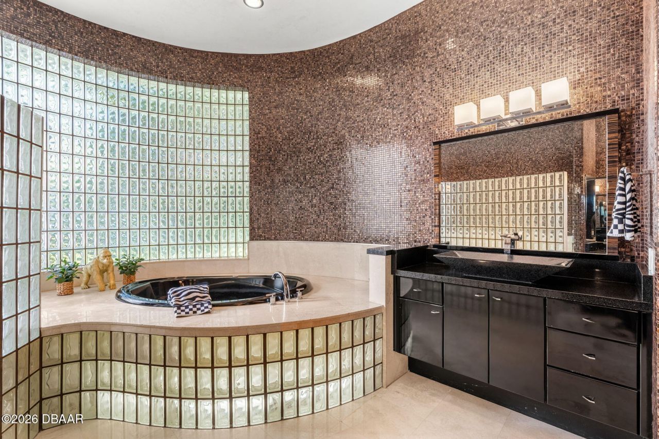 4828 S Peninsula Drive, Ponce Inlet, FL 32127 Photo