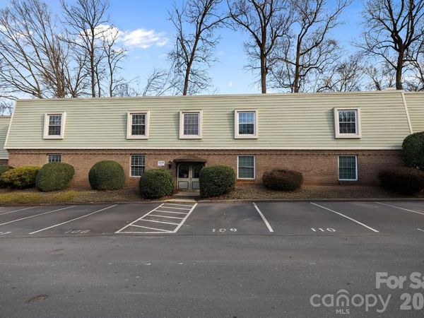 2638 Park Road, Unit H, Charlotte, NC 28209