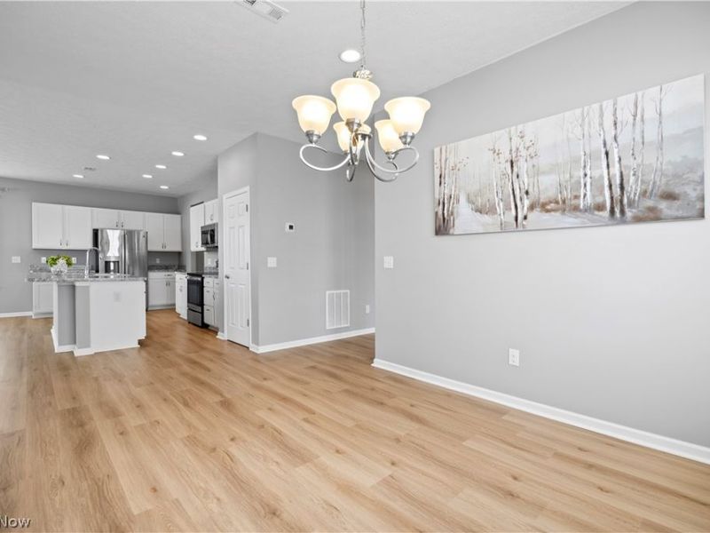 292 Kensington Way, Elyria, OH 44035 Photo 16