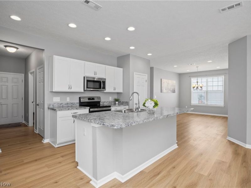 292 Kensington Way, Elyria, OH 44035 Photo 18