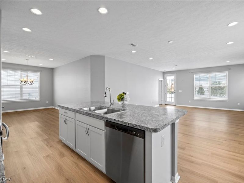 292 Kensington Way, Elyria, OH 44035 Photo 20