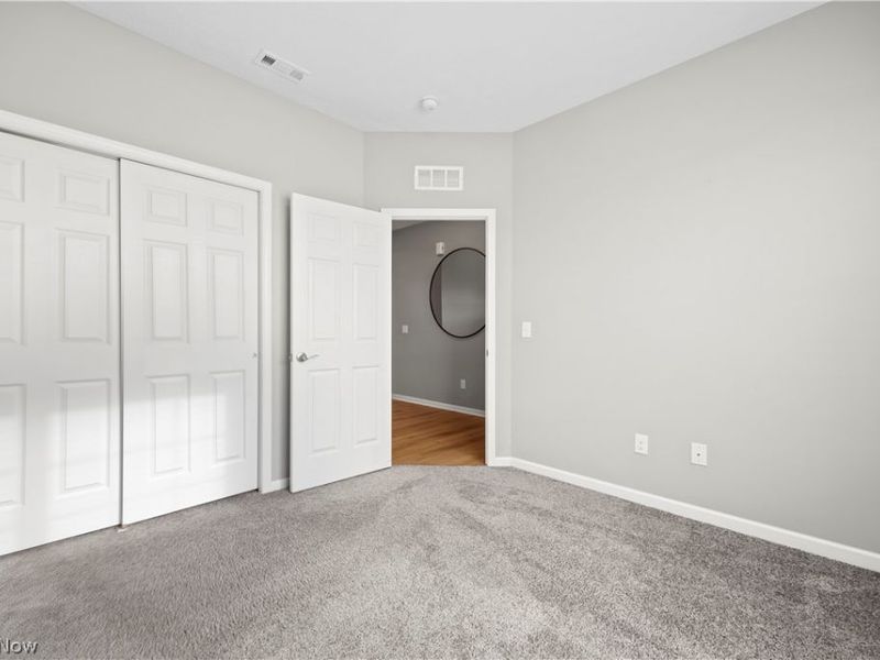 292 Kensington Way, Elyria, OH 44035 Photo 7