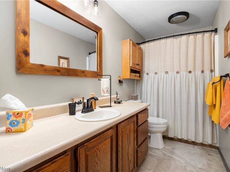 965 Gulf Road, Elyria, OH 44035 Photo 25