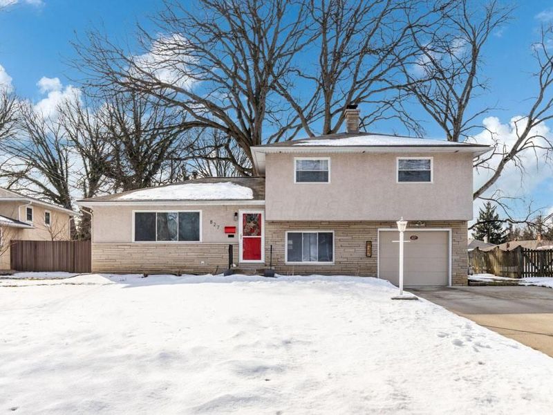 827 Inwood Place, Columbus, OH 43224 Photo 1
