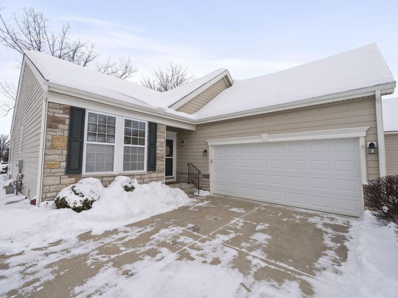 5032 Apple Glen Trail, Unit 59, Grove City, OH 43123 Photo 4