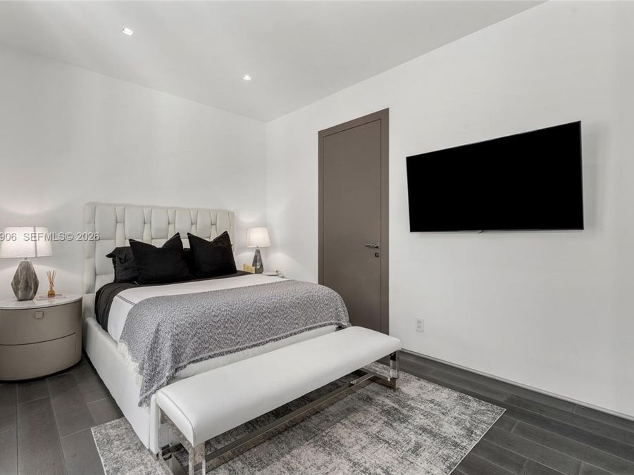 Property Image 74