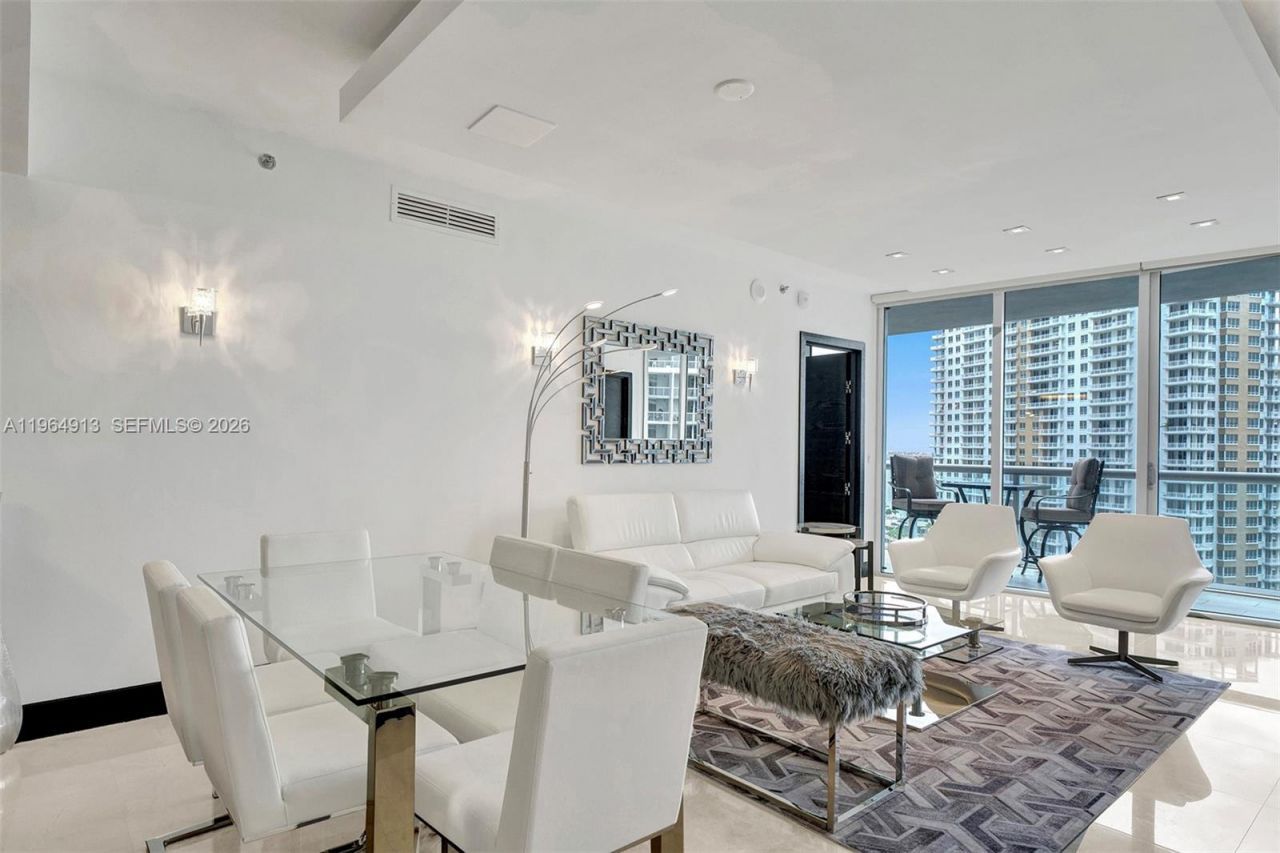 465 Brickell Ave , Unit 1905, Miami, FL 33131 Photo