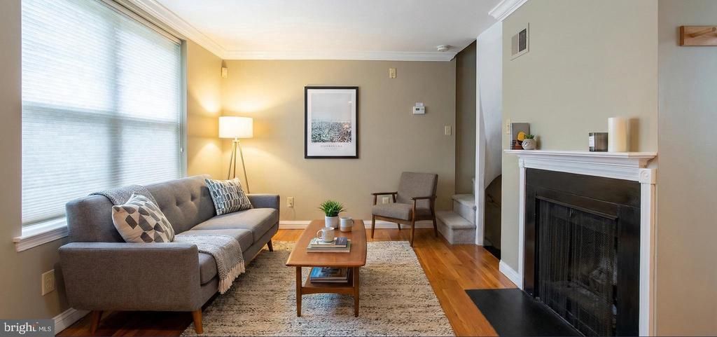 745 R S 5th Street, Unit 1, Philadelphia, PA 19147 Main Photo