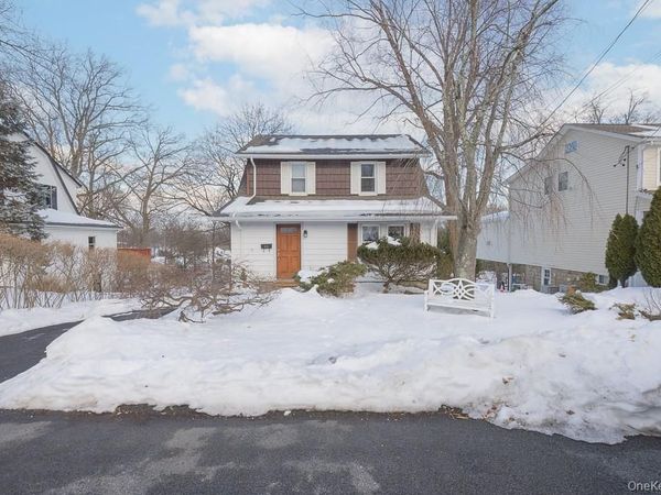 34 Mountainview Avenue, Pearl River, NY 10965