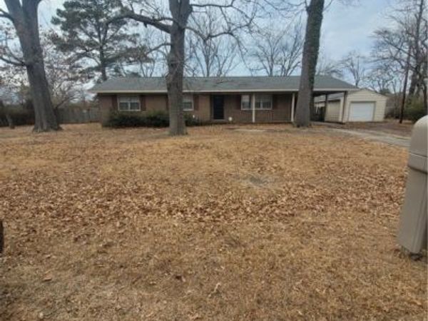 1602 Ferndell Drive, Fayetteville, NC 28314