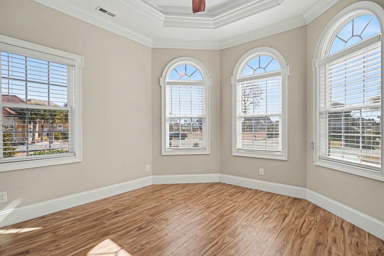 1121 Bluffton Ct. Photo 5