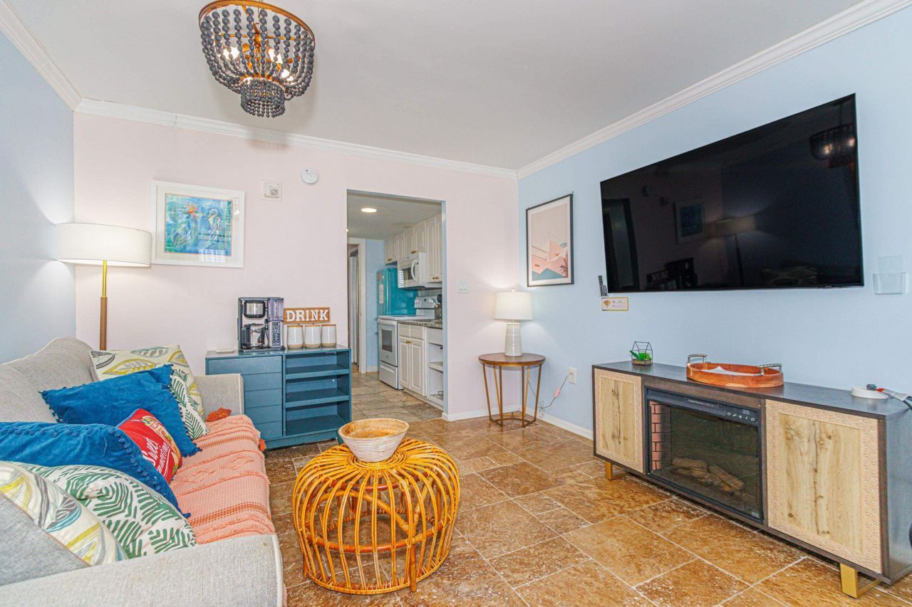 2001 S Ocean Blvd. S  Photo 10