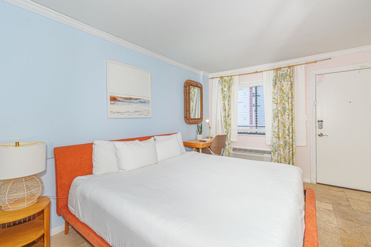 2001 S Ocean Blvd. S  Photo 17