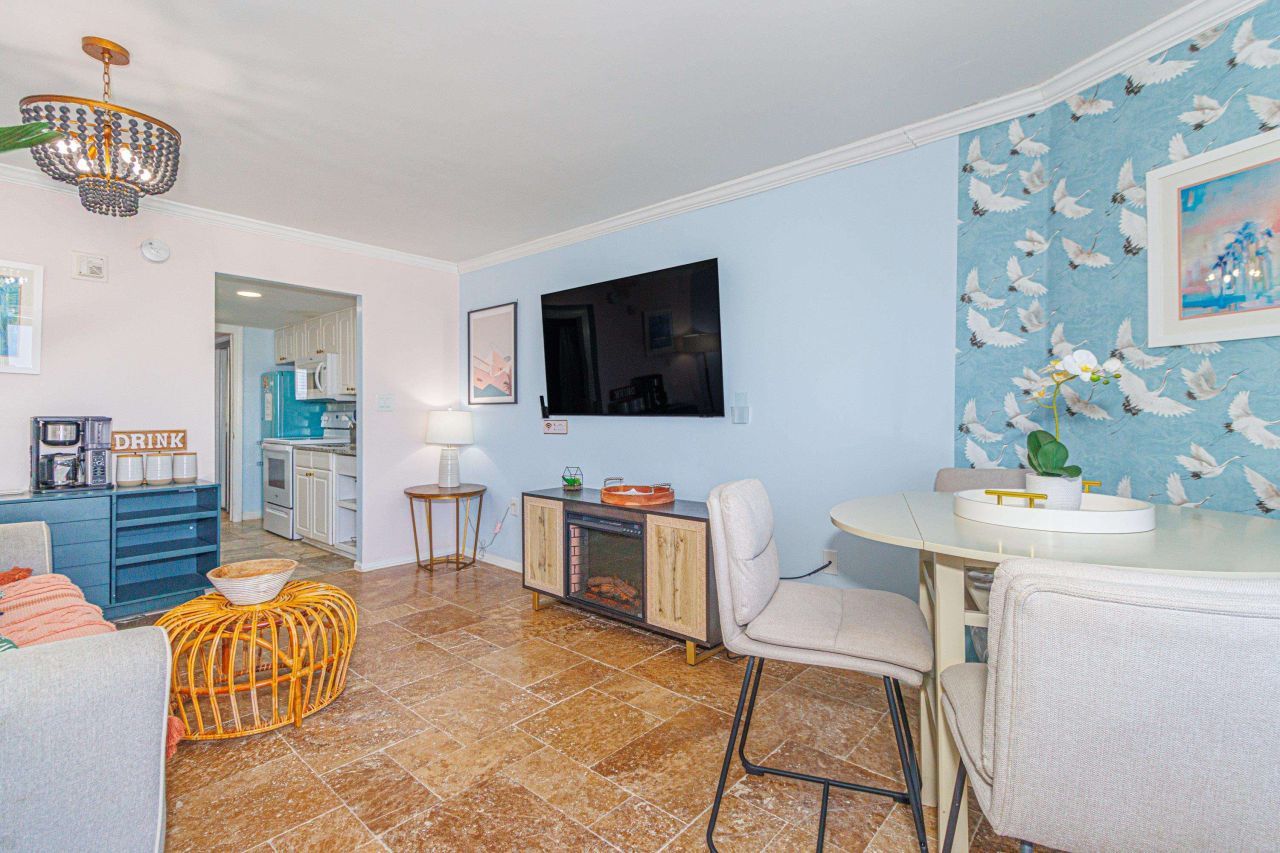 2001 S Ocean Blvd. S  Photo 8