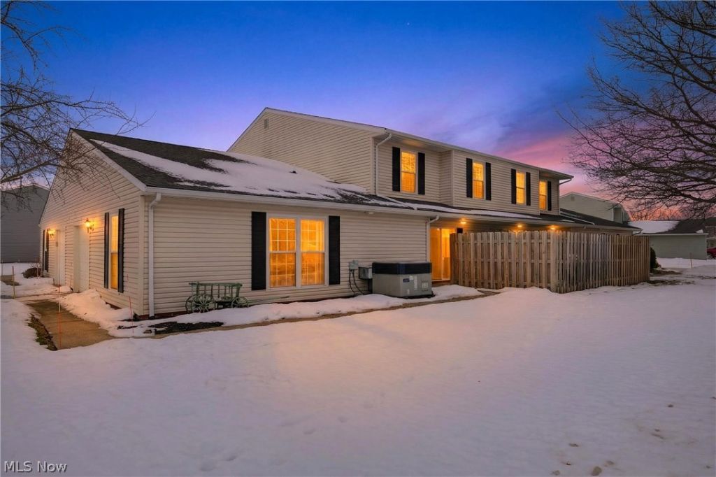 6853 Colonial Drive, Unit A, Mentor, OH 44060 Main Photo