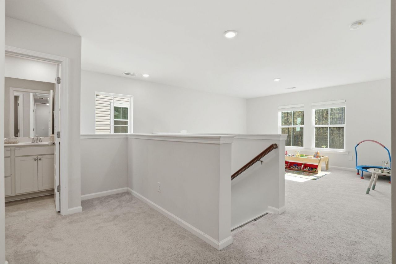 132 Red Bluff Street Photo 20