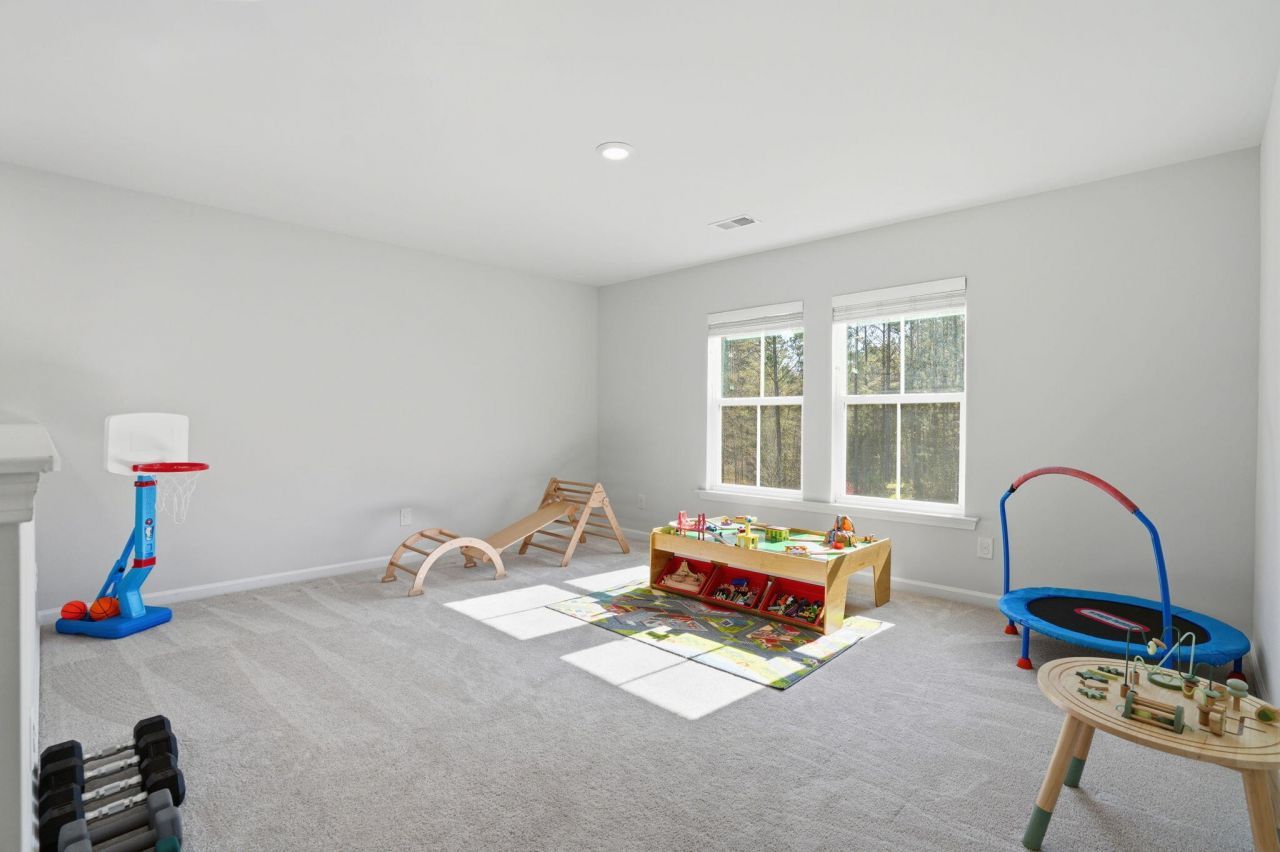 132 Red Bluff Street Photo 22