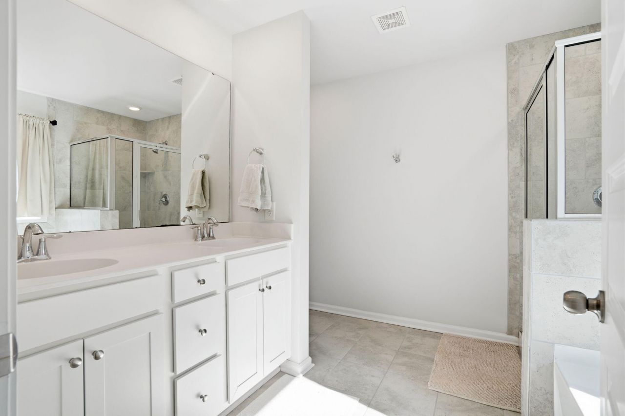 132 Red Bluff Street Photo 26