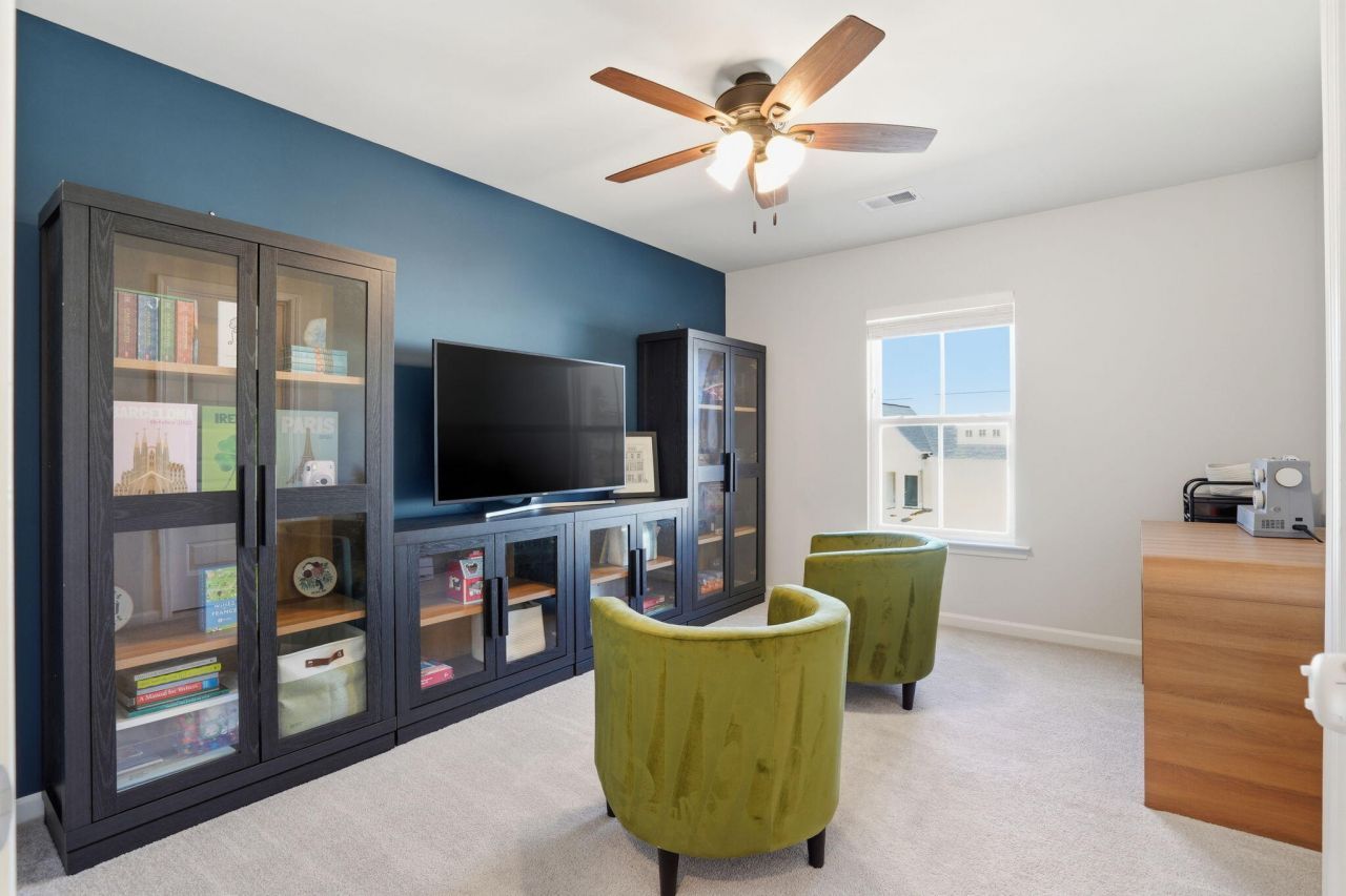 132 Red Bluff Street Photo 33