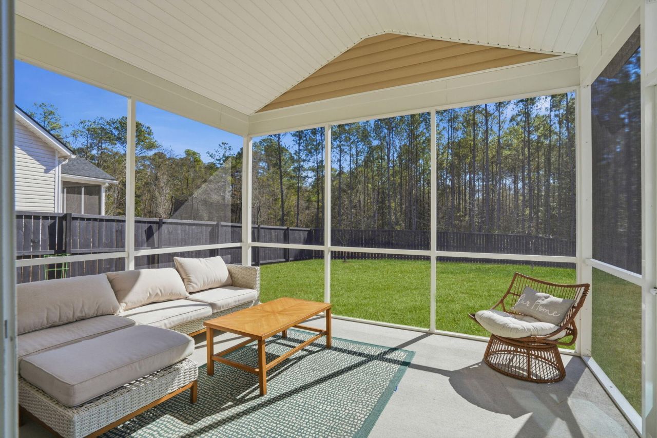 132 Red Bluff Street Photo 37