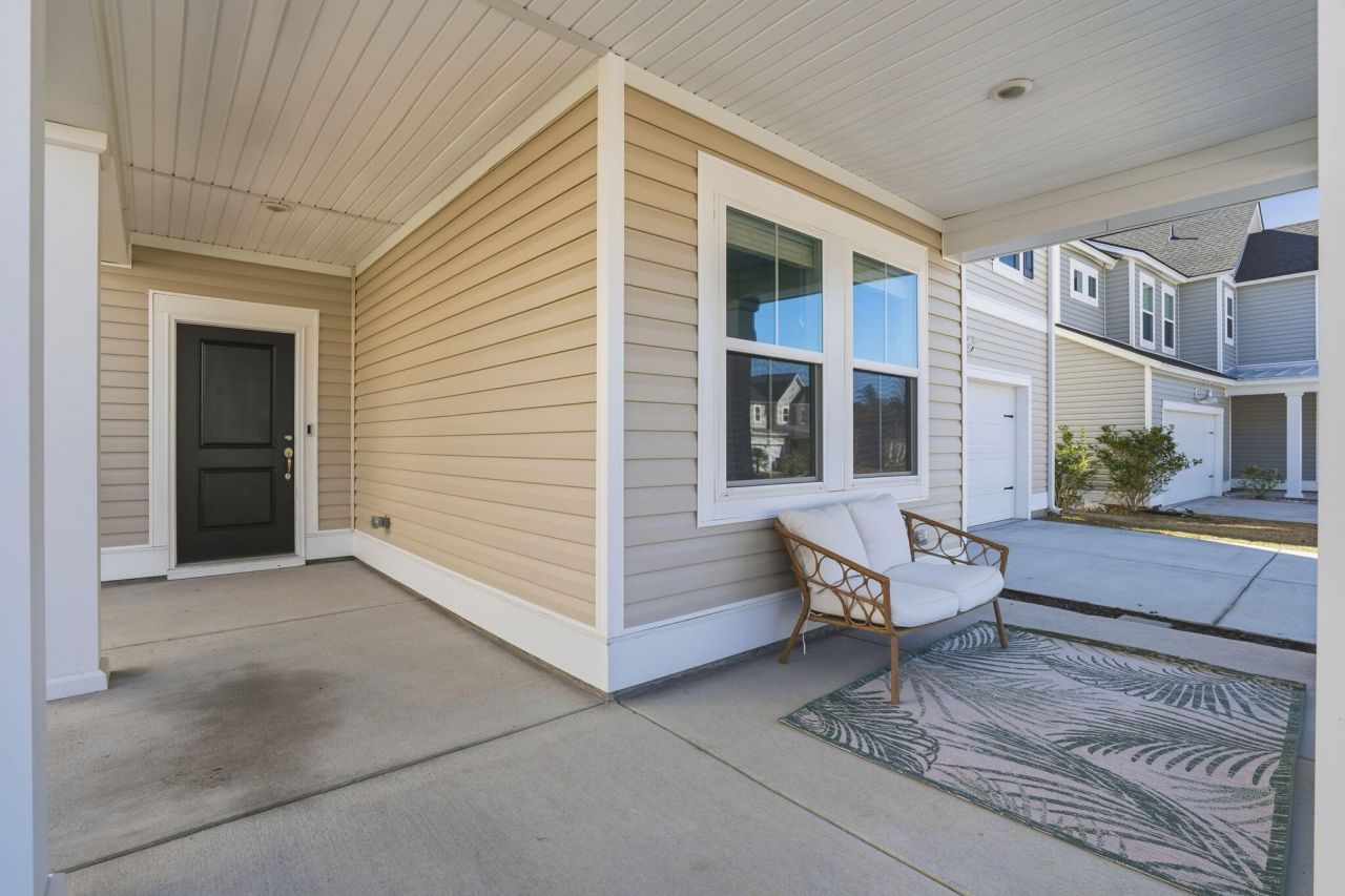 132 Red Bluff Street Photo 4