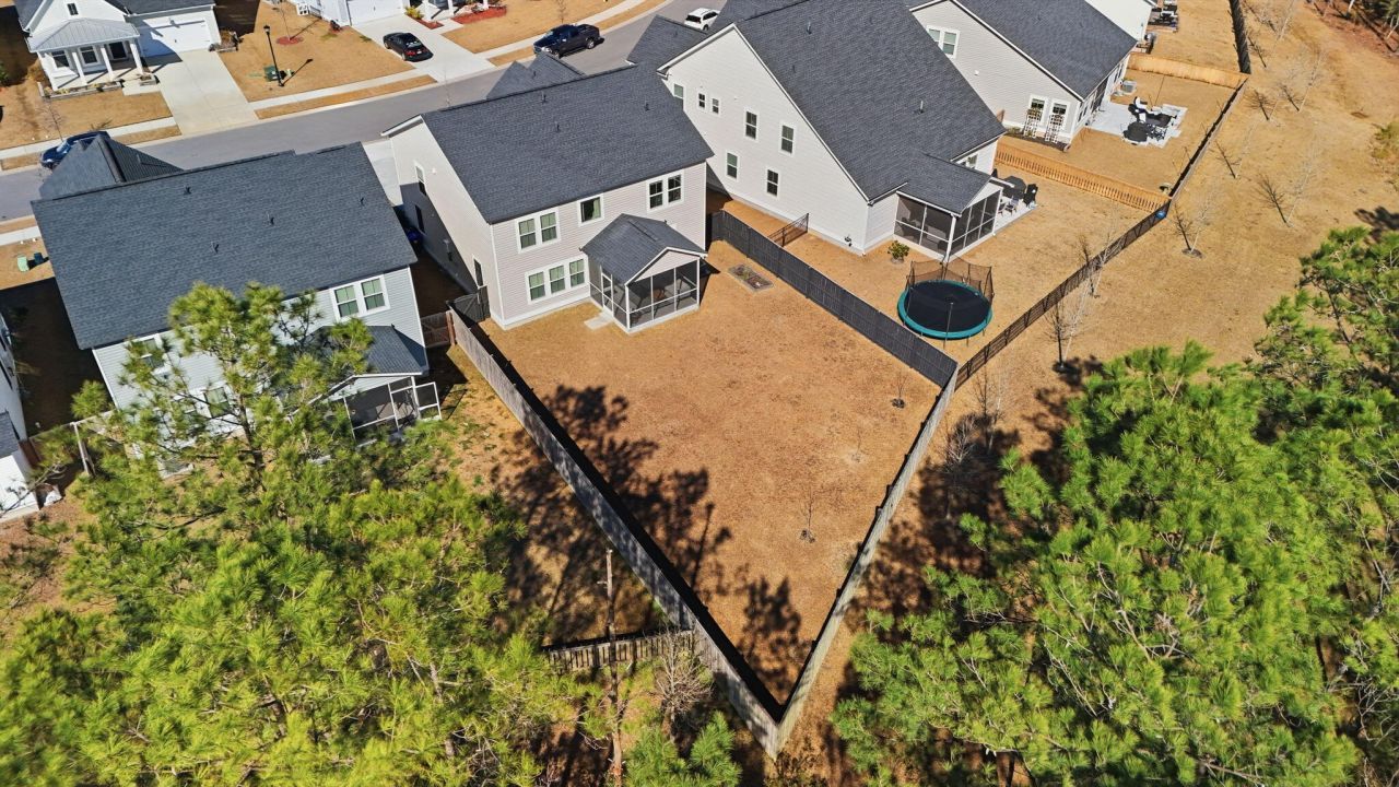 132 Red Bluff Street Photo 45