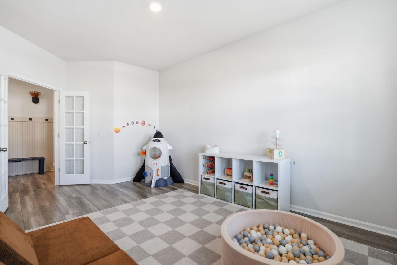 132 Red Bluff Street Photo 8