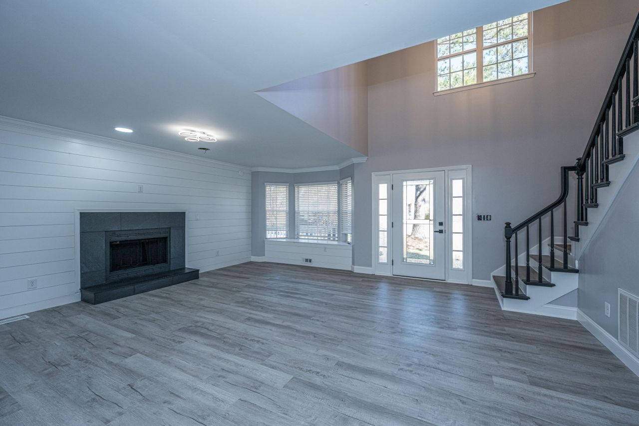 206 Lancaster Road Photo 16