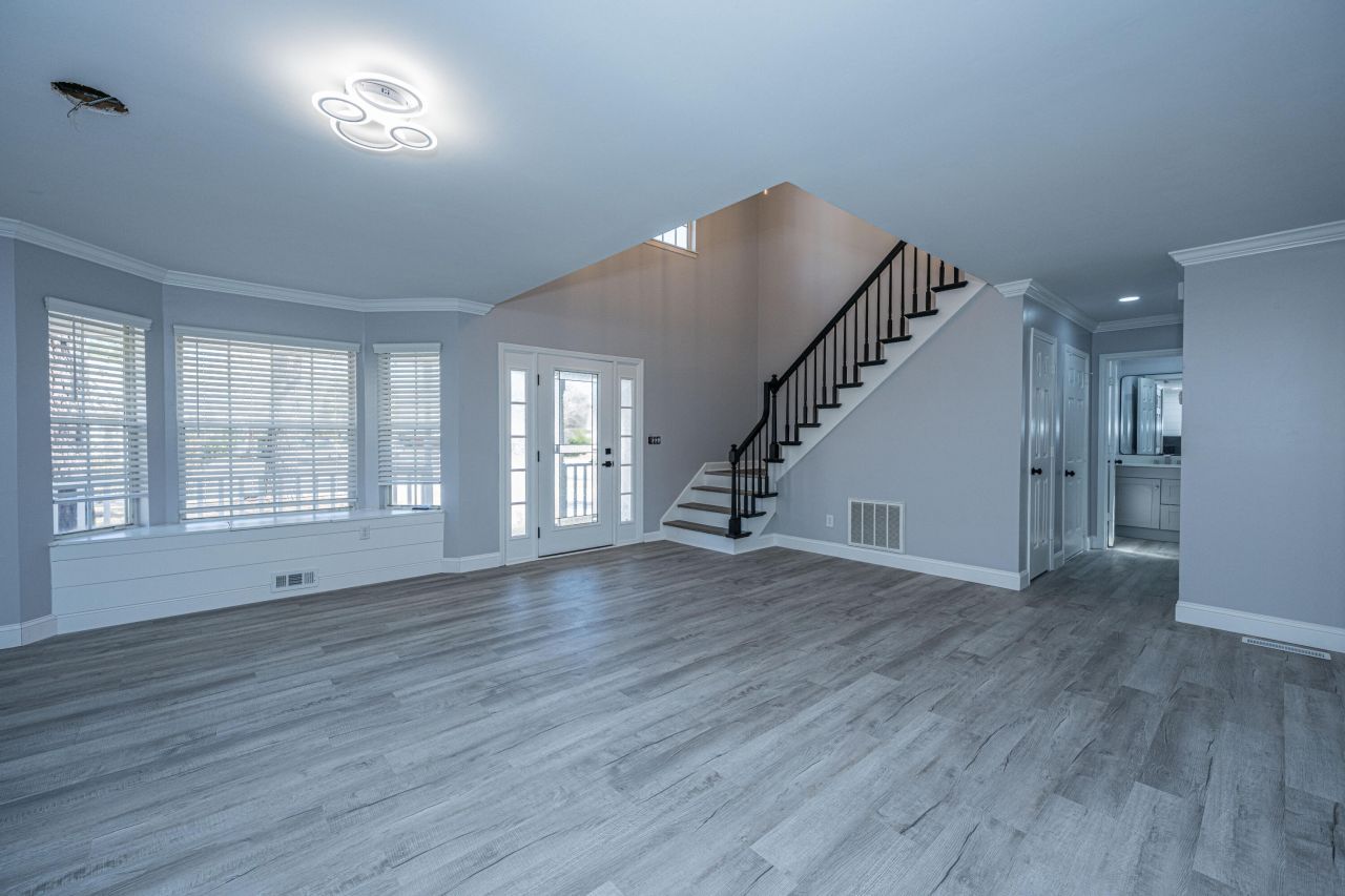 206 Lancaster Road Photo 17