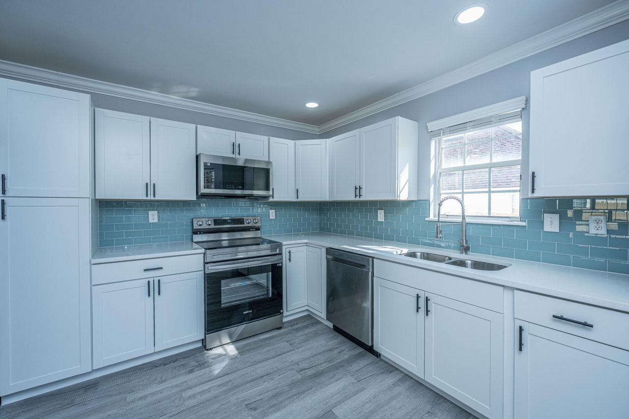 206 Lancaster Road Photo 24