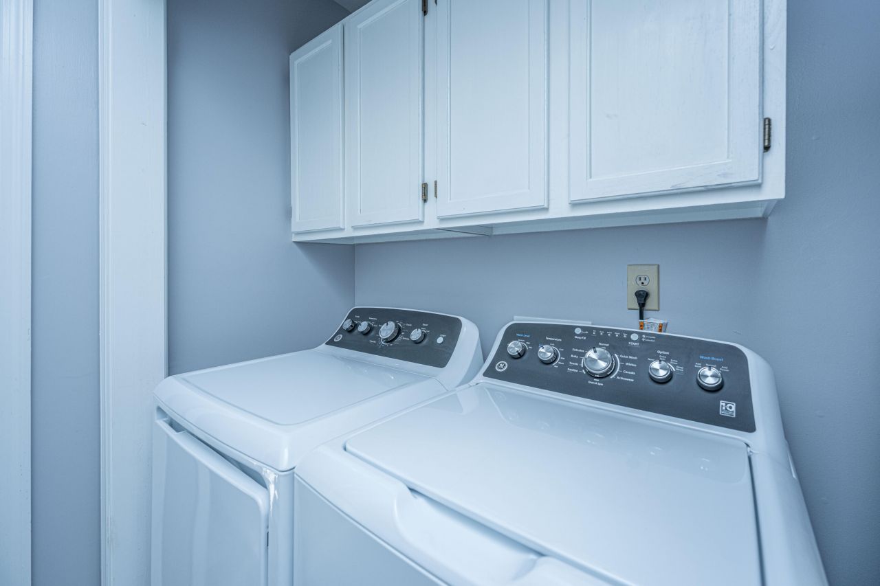 206 Lancaster Road Photo 26