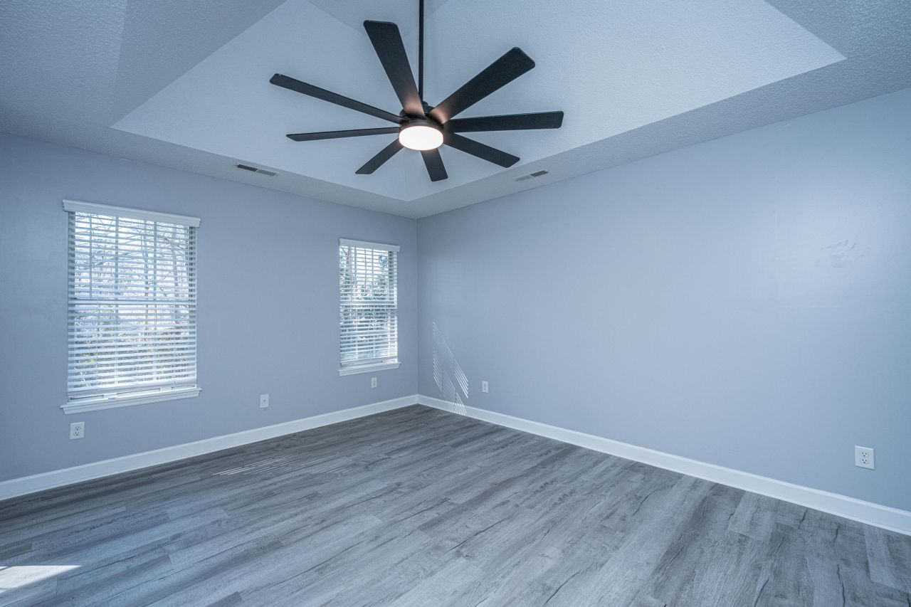 206 Lancaster Road Photo 29