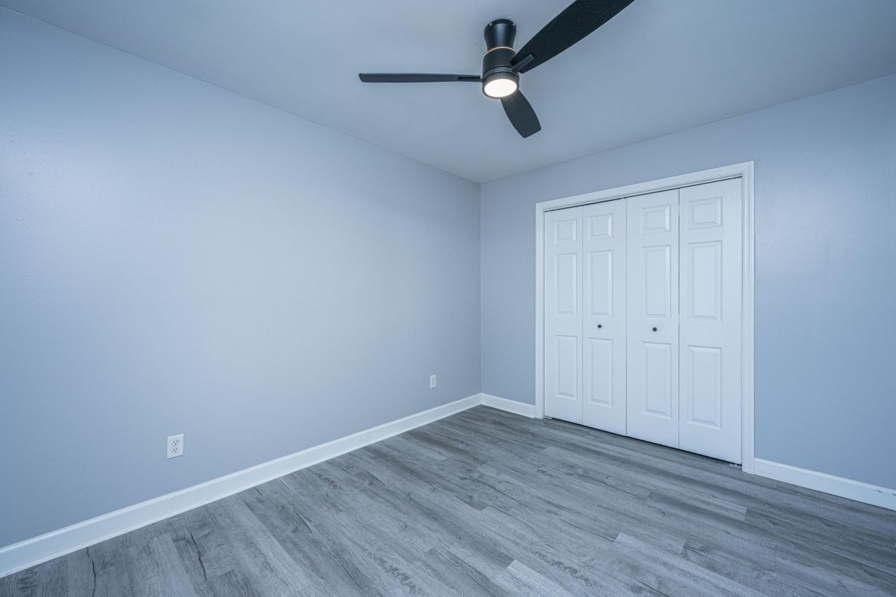 206 Lancaster Road Photo 45