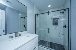 206 Lancaster Road photo 4