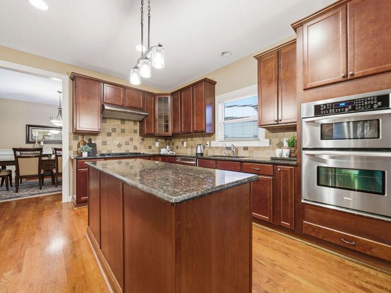 1001 Rutherglen Drive, Columbus, OH 43235 Photo 22