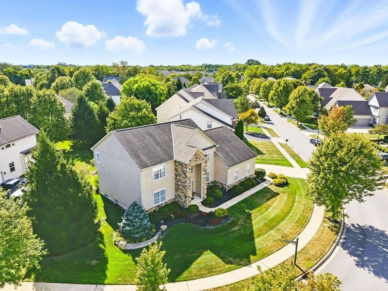 1001 Rutherglen Drive, Columbus, OH 43235 Photo 3