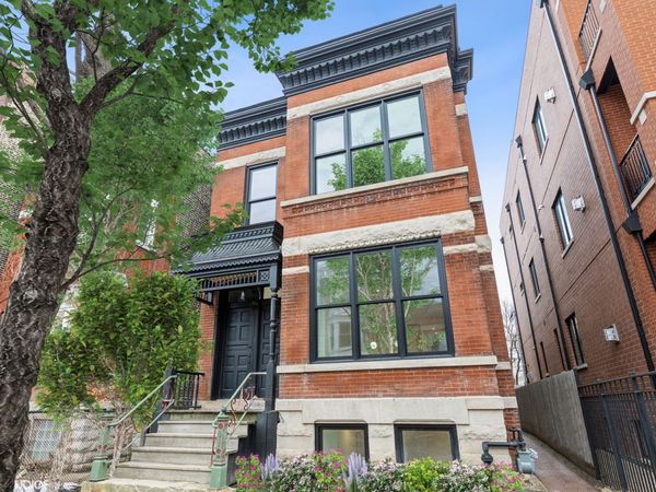 1053 N Damen Avenue, Chicago, IL 60622