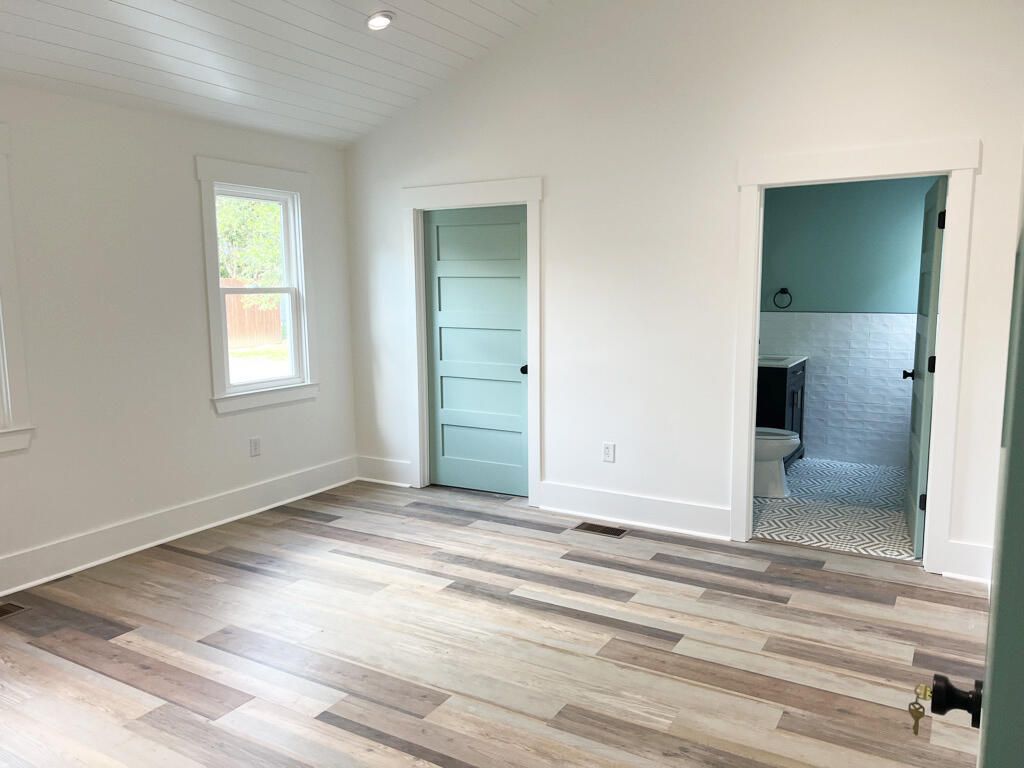 10573 Highway 78 Photo 16