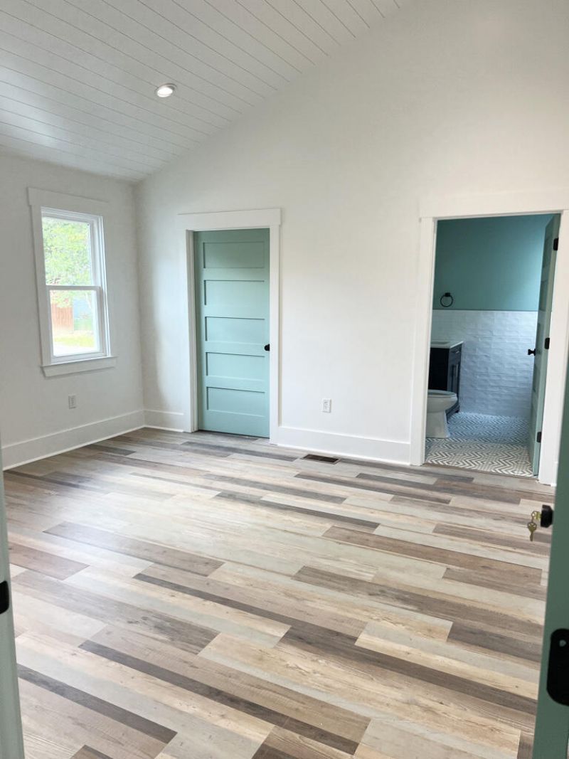 10573 Highway 78 Photo 17