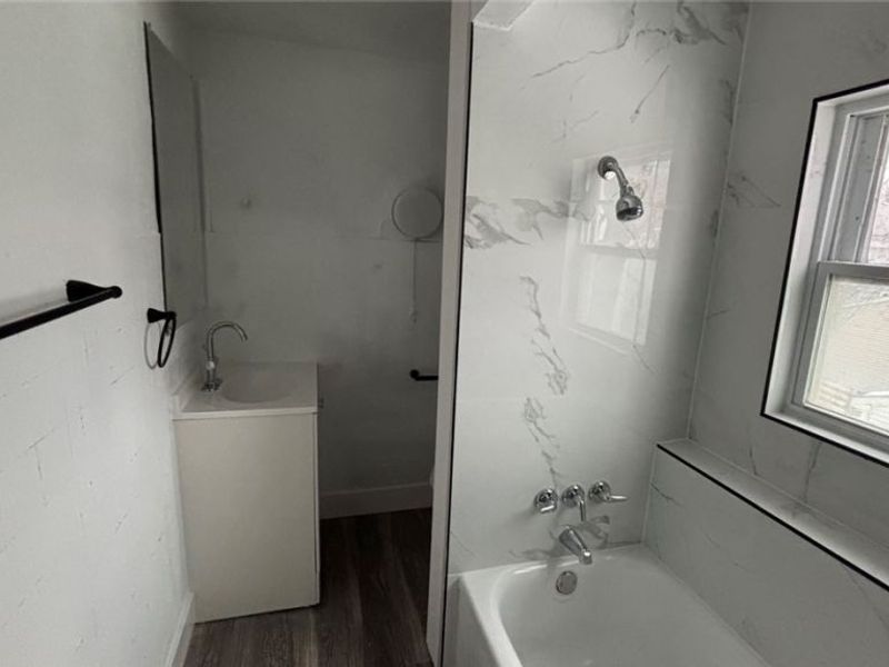 1021 La Croix Avenue, Akron, OH 44307 Photo 18