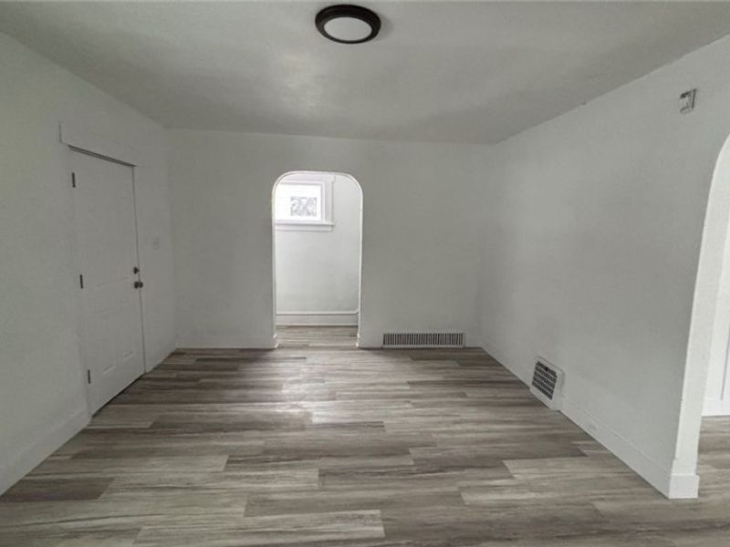 1021 La Croix Avenue, Akron, OH 44307 Photo 6