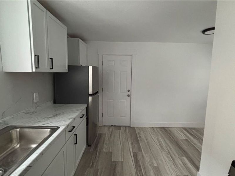 1021 La Croix Avenue, Akron, OH 44307 Photo 9